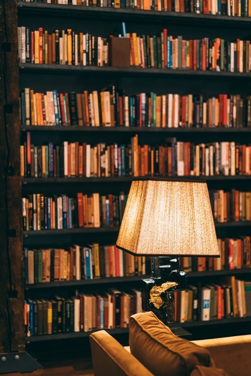 Tips for Creating a Cozy and Inviting Reading Nook at Home